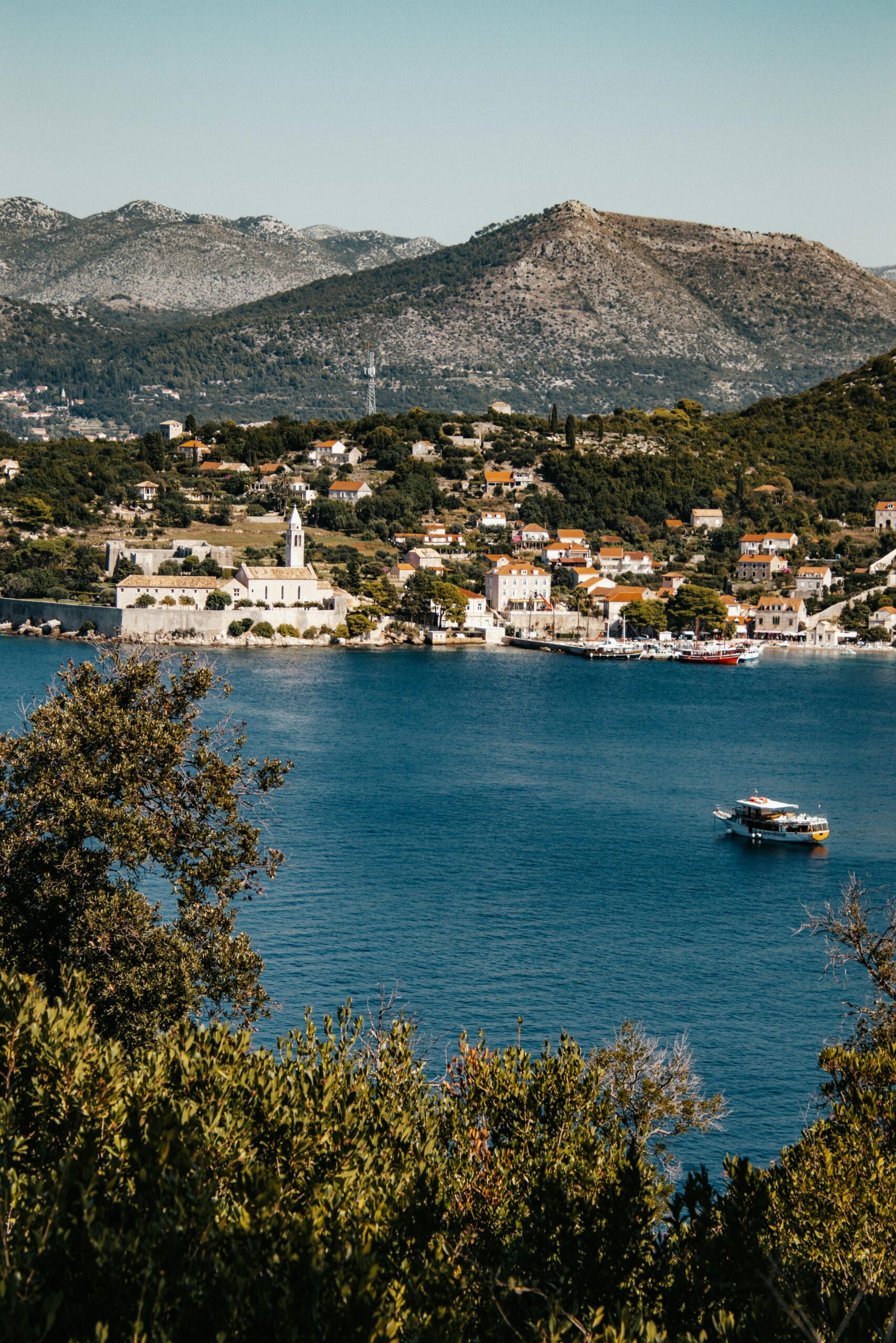 Exploring the Wonders of Iceland: A Journey Through Fire and Ice